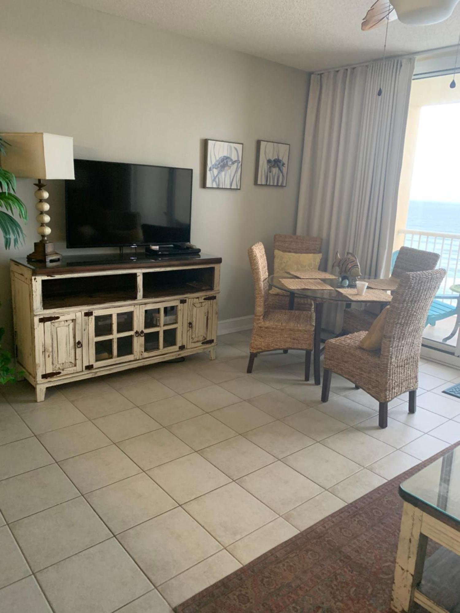 Majestic Towers 905 Apartment